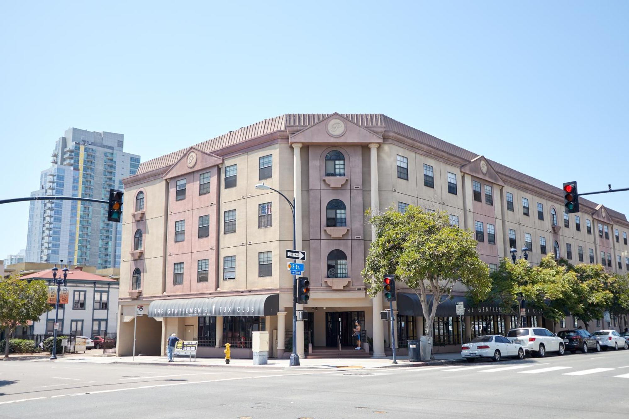 The Davis Downtown San Diego Exterior photo